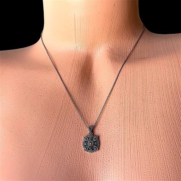 925 Sterling Silver Necklace - Picture 2 of 7